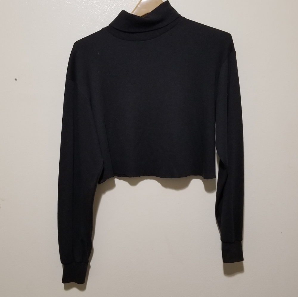 Aa Halogen crop top